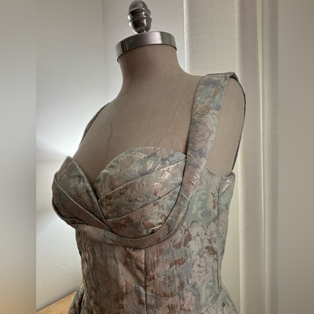 By Camilla Limited EditionGeorgina Dress, Large, EUC, Blue, Cream, Gold Metallic - Picture 4 of 16